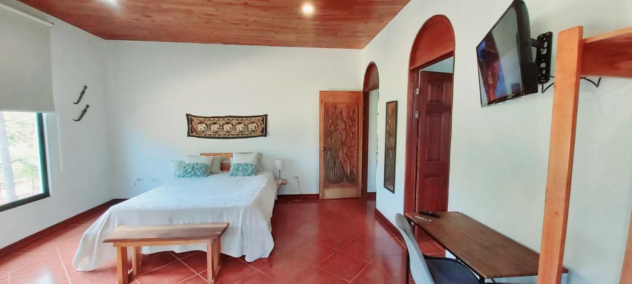 Casa Alice Marbella Lodge Room photo